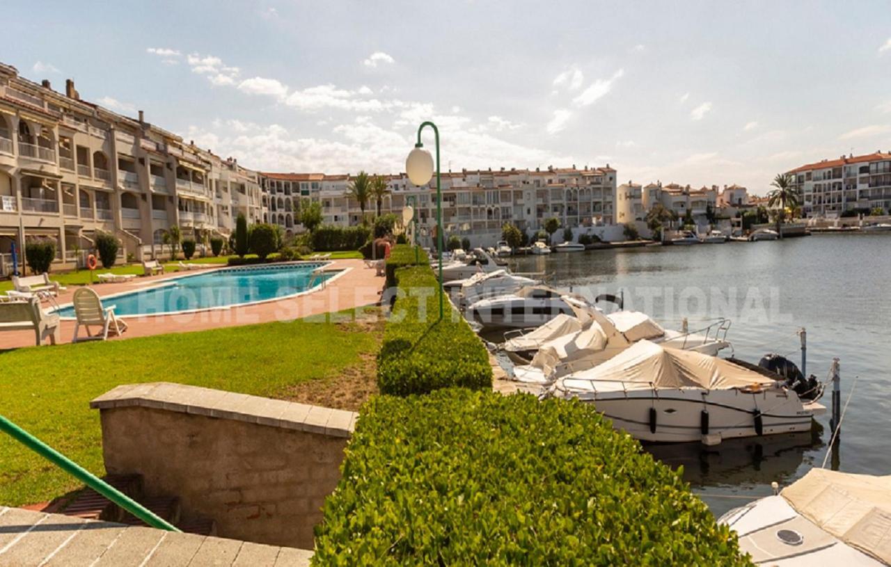 1005 Apartamento Con Vistas Al Lago San Maurici By Homeselectspain Empuriabrava Dış mekan fotoğraf