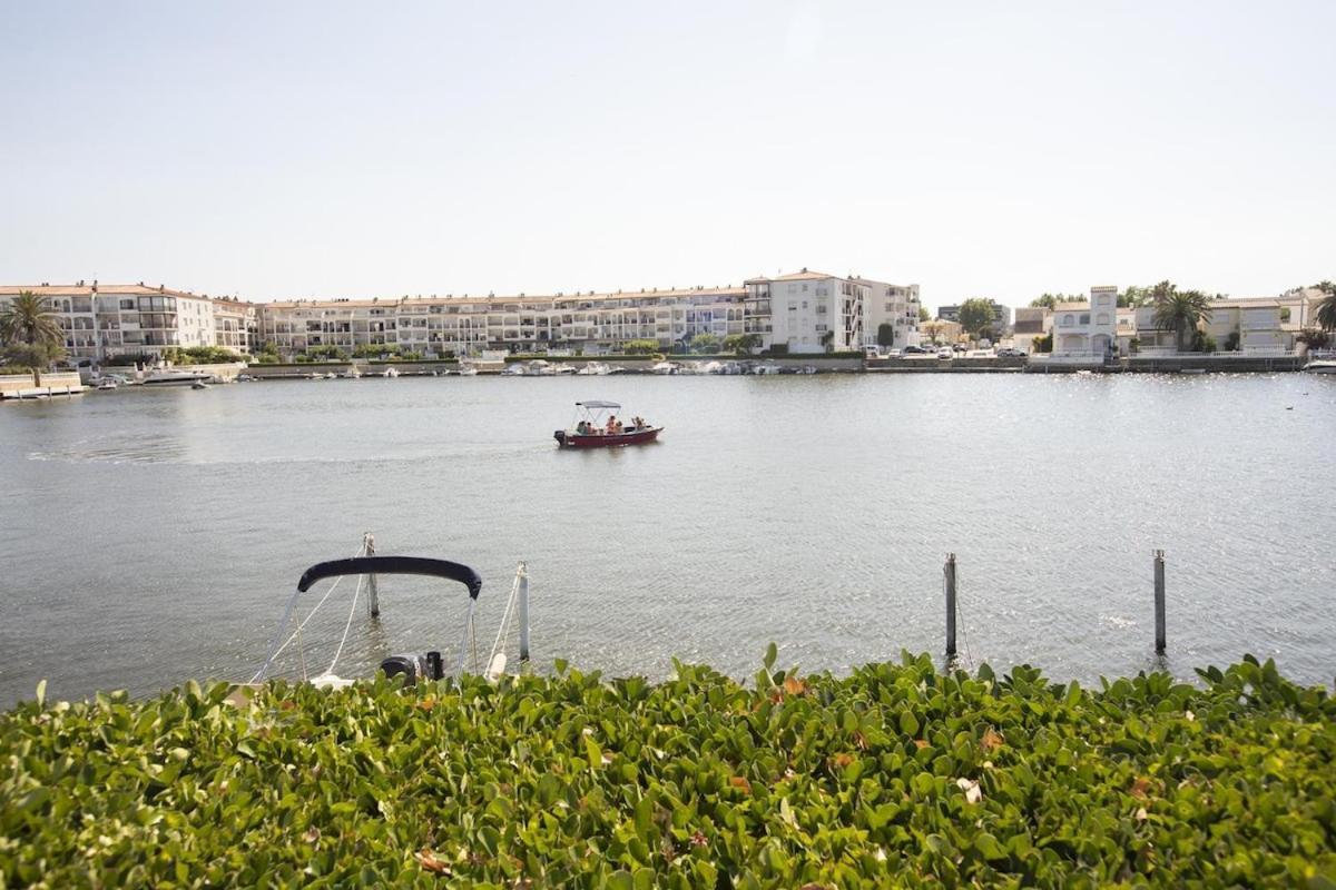 1005 Apartamento Con Vistas Al Lago San Maurici By Homeselectspain Empuriabrava Dış mekan fotoğraf