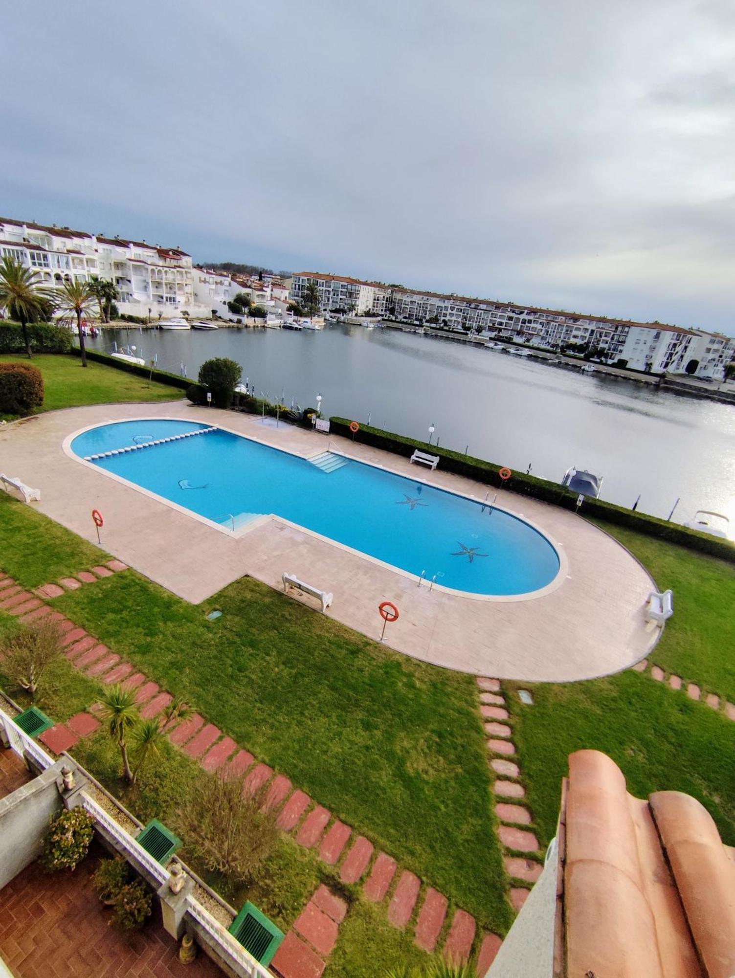 1005 Apartamento Con Vistas Al Lago San Maurici By Homeselectspain Empuriabrava Dış mekan fotoğraf